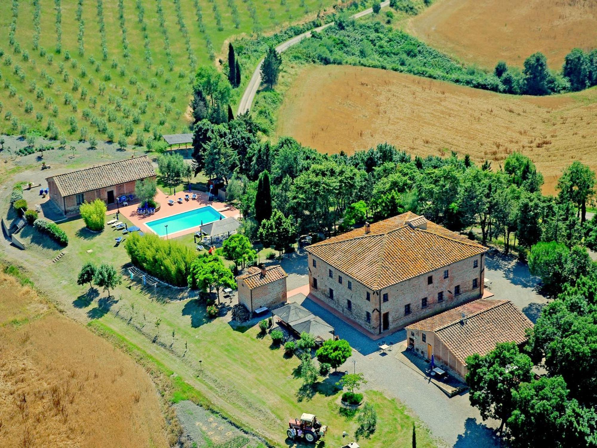 Flat With Swimming Pool Apartment Peccioli Exterior photo